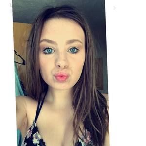 Meet your Posher, Lexi